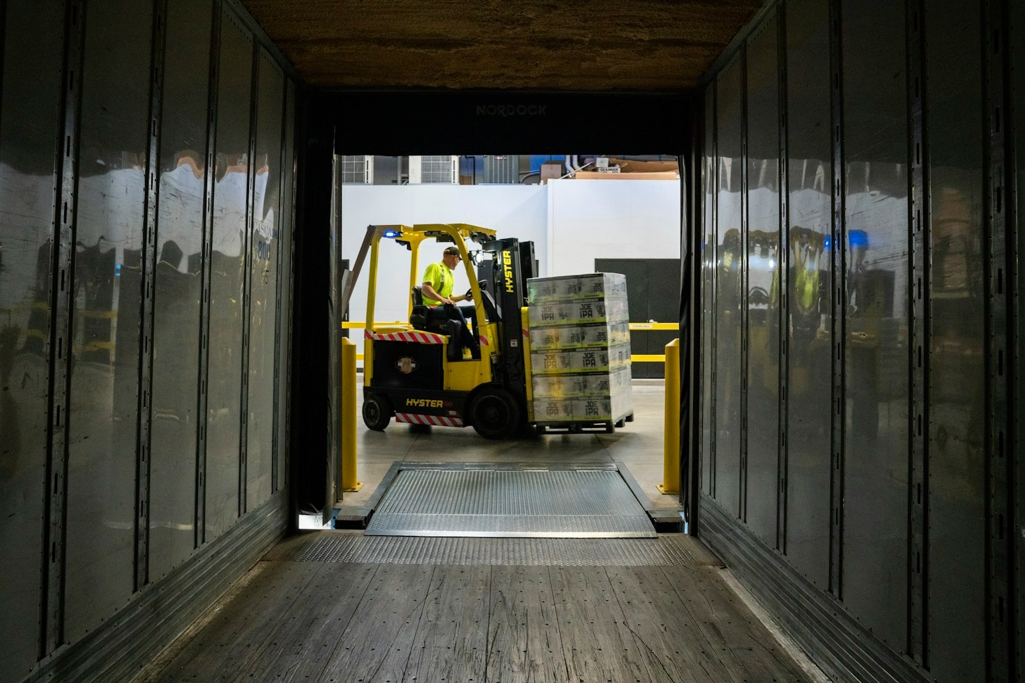 Sicurezza sul lavoro e obblighi nei magazzini di stoccaggio